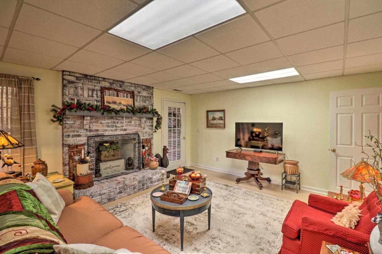 Private Hendersonville Hideaway With Fire Pit! ภายนอก รูปภาพ